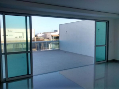 Cobertura com 4 Quartos à Venda, 250 m² Cobertura com 4 Quartos à Venda, 250 m²