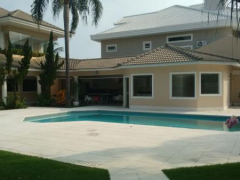 Casa à venda na Barra da Tijuca com 5 Quartos, 1.000 m² Casa à venda na Barra da Tijuca com 5 Quartos, 1.000 m²